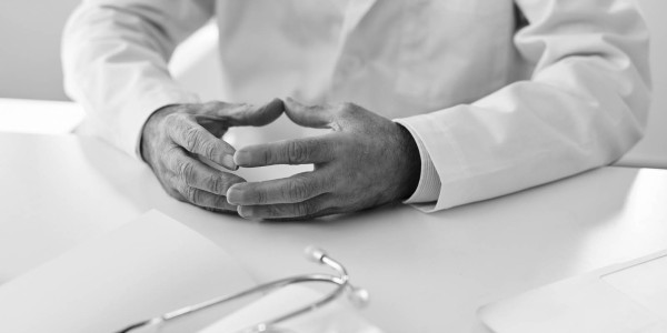 Derecho Civil / Abogados Civilistas en Tarragona · Reclamaciones por Daños Causados por Tratamientos Médicos Inadecuados o Errores Médicos