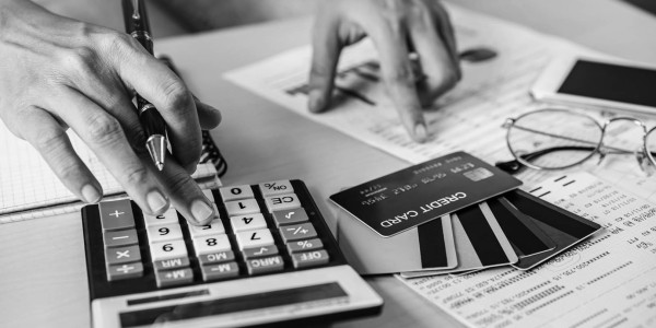 Derecho Concursal / Segunda Oportunidad / Abogados Deudas en Tarragona · Reunificar / Reunificación de Deudas Tarjetas de Crédito / VISA